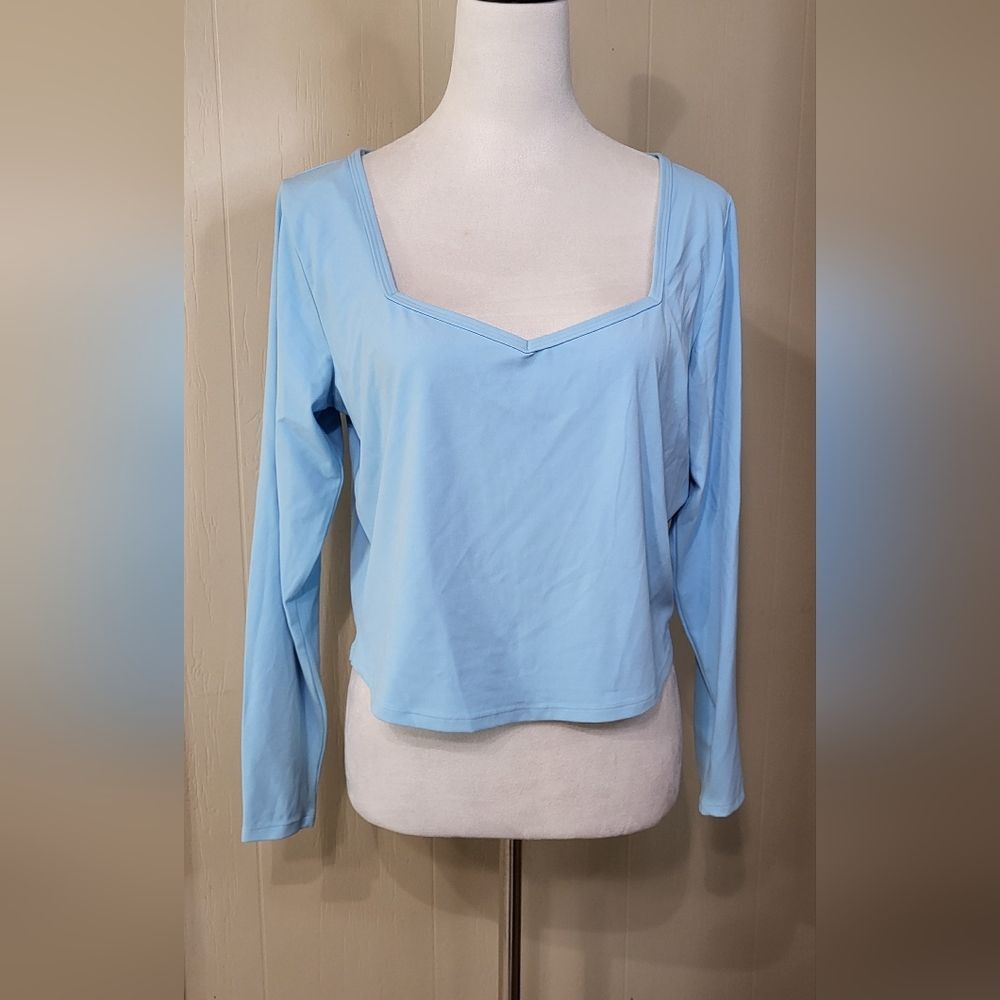 All In Motion Women's NWT Blue Everyday Soft Long Sleeve Crop Top Size 2XL - Picture 2 of 9